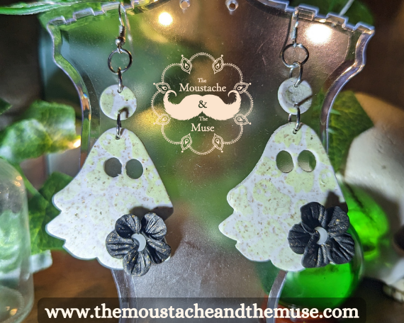 Ghost Earrings, Glow in the Dark, UV activated, Polymer Clay, Handmade, Halloween, Spooky - Image 4
